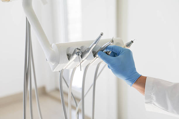 24/7 Emergency Dental Implants experts in Larkspur, CA